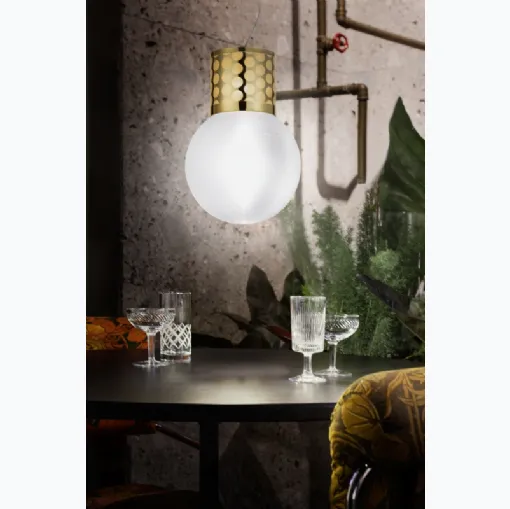 Lampada tra moda e design Atmosfera Suspension di Slamp