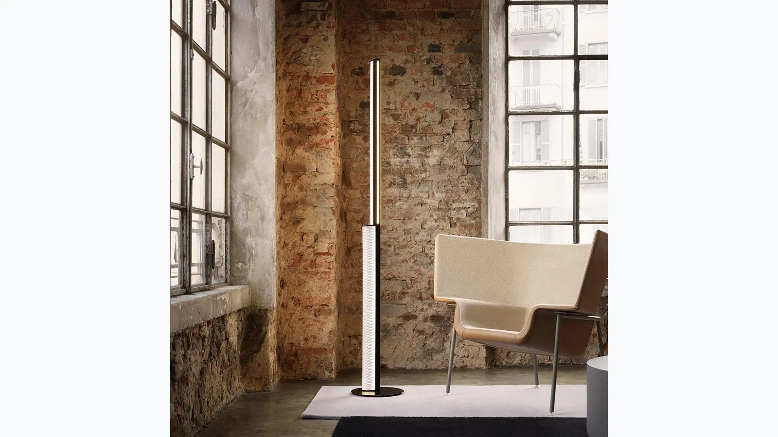 Lampada Modula Floor di Slamp