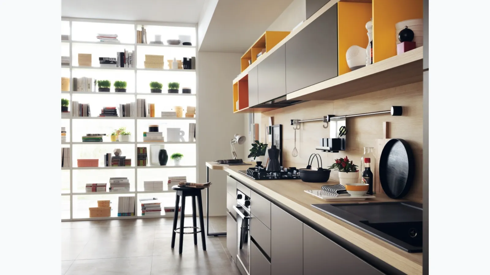 Libreria Living Foodshelf in laccato Bianco di Scavolini