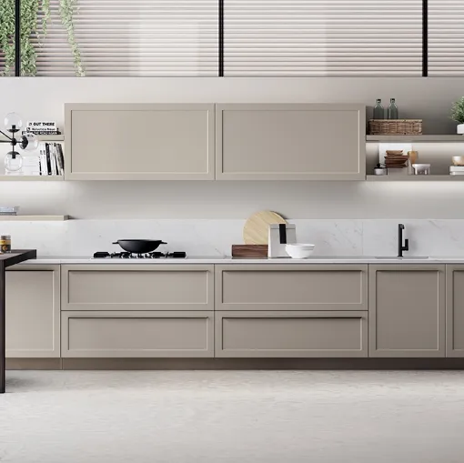 Cucina Moderna Carattere in laccato opaco Visone di Scavolini