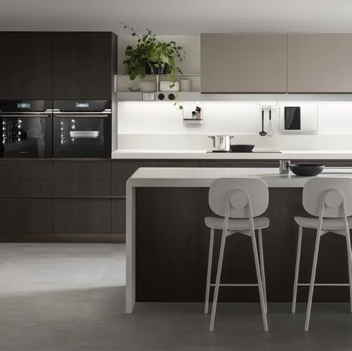 Cucina Moderna Dandy Plus Rovere Carbone e Giallo Senape di Scavolini