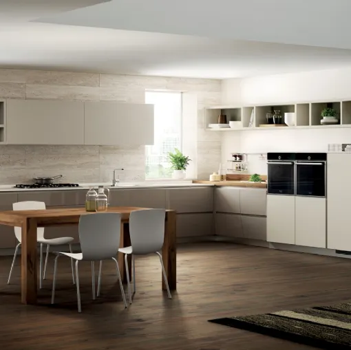 Cucina Moderna Flux Swing laccato lucido Visone ed opaco Tortora di Scavolini