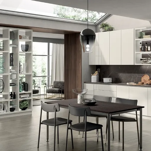 Cucina Moderna Liberamente in vetro Bianco Prestige e Bianco Puro di Scavolini